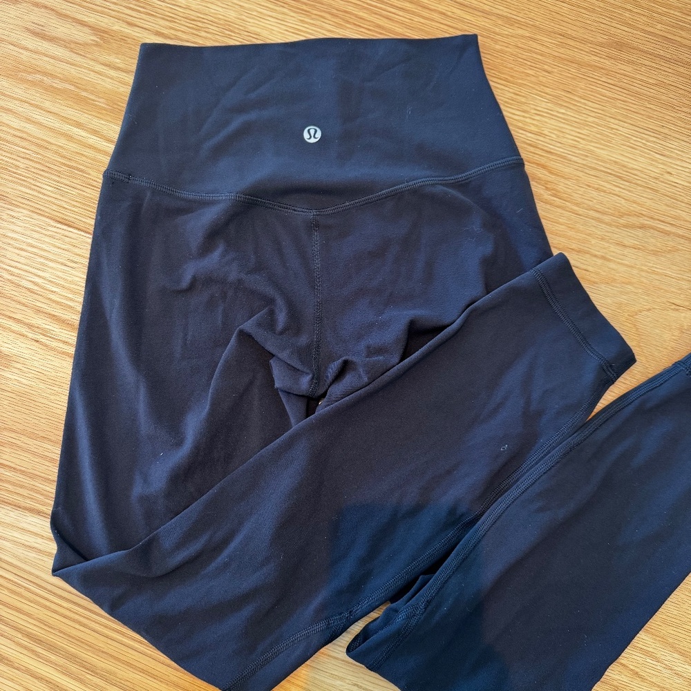 Lululemon black leggings